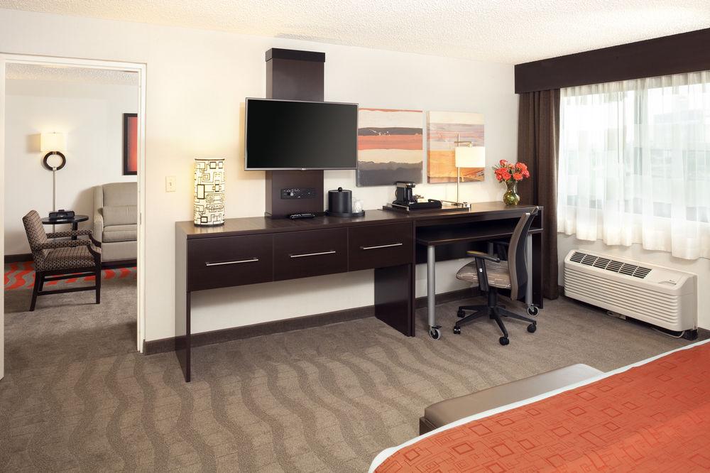 Hampton Inn Newark Airport Eksteriør bilde