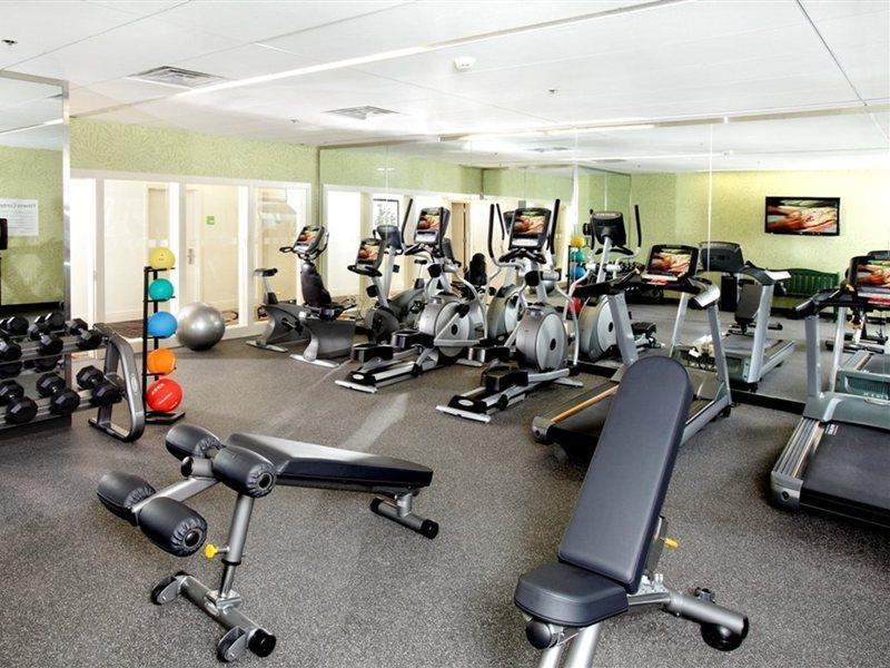 Hampton Inn Newark Airport Eksteriør bilde